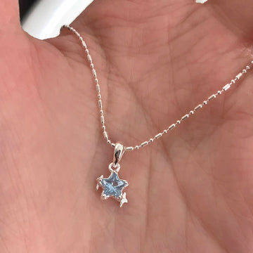 シルバーネックレス