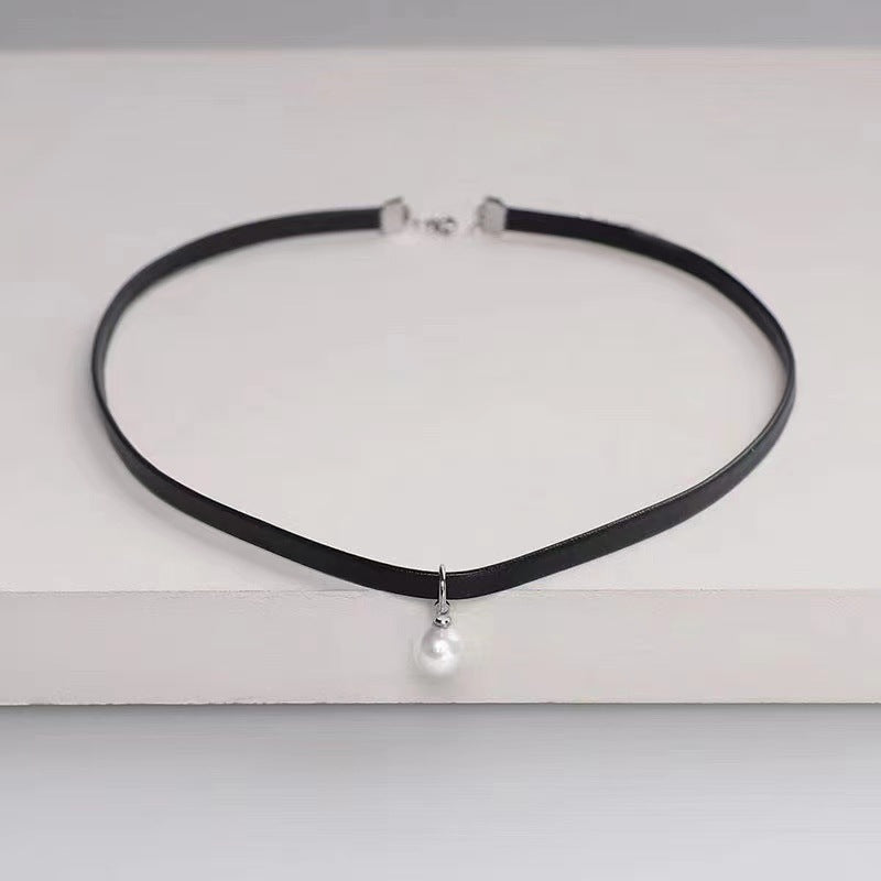 2023新款chocker珍珠项圈颈链皮绳项链锁骨链网红女吊坠饰品批发